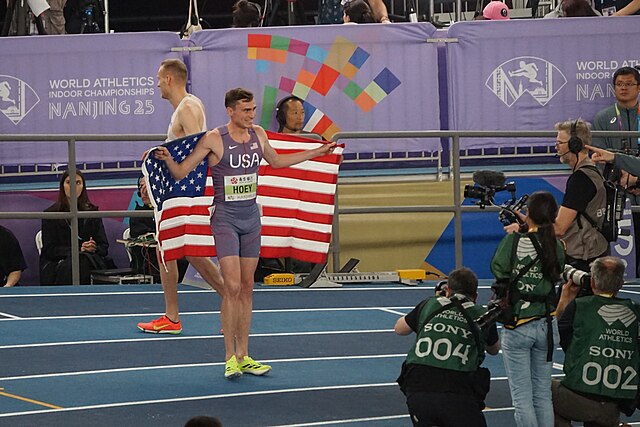 Borran dos históricos récords mundiales de Bekele y Kipketer en media hora