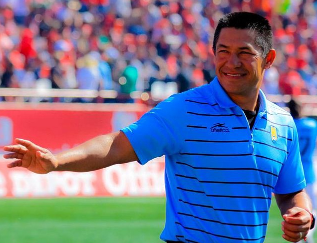 Nacho Ambriz Presenta su Renuncia al Club León Tras Derrota Contundente